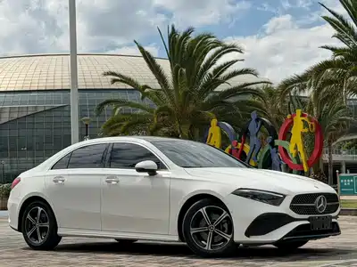 Mercedes-Benz A