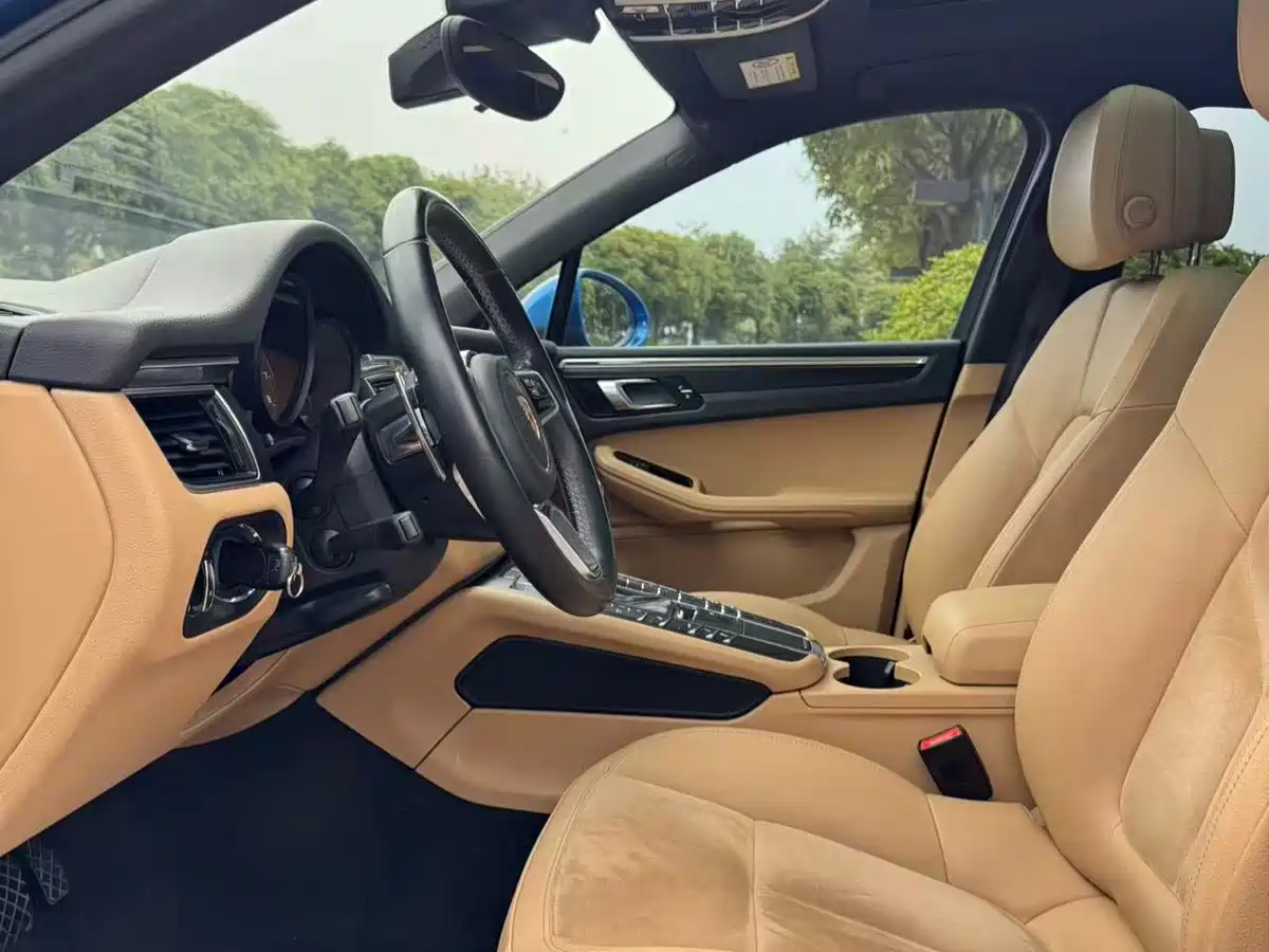 Porsche Macan 2017 Macan 2.0T фото 12