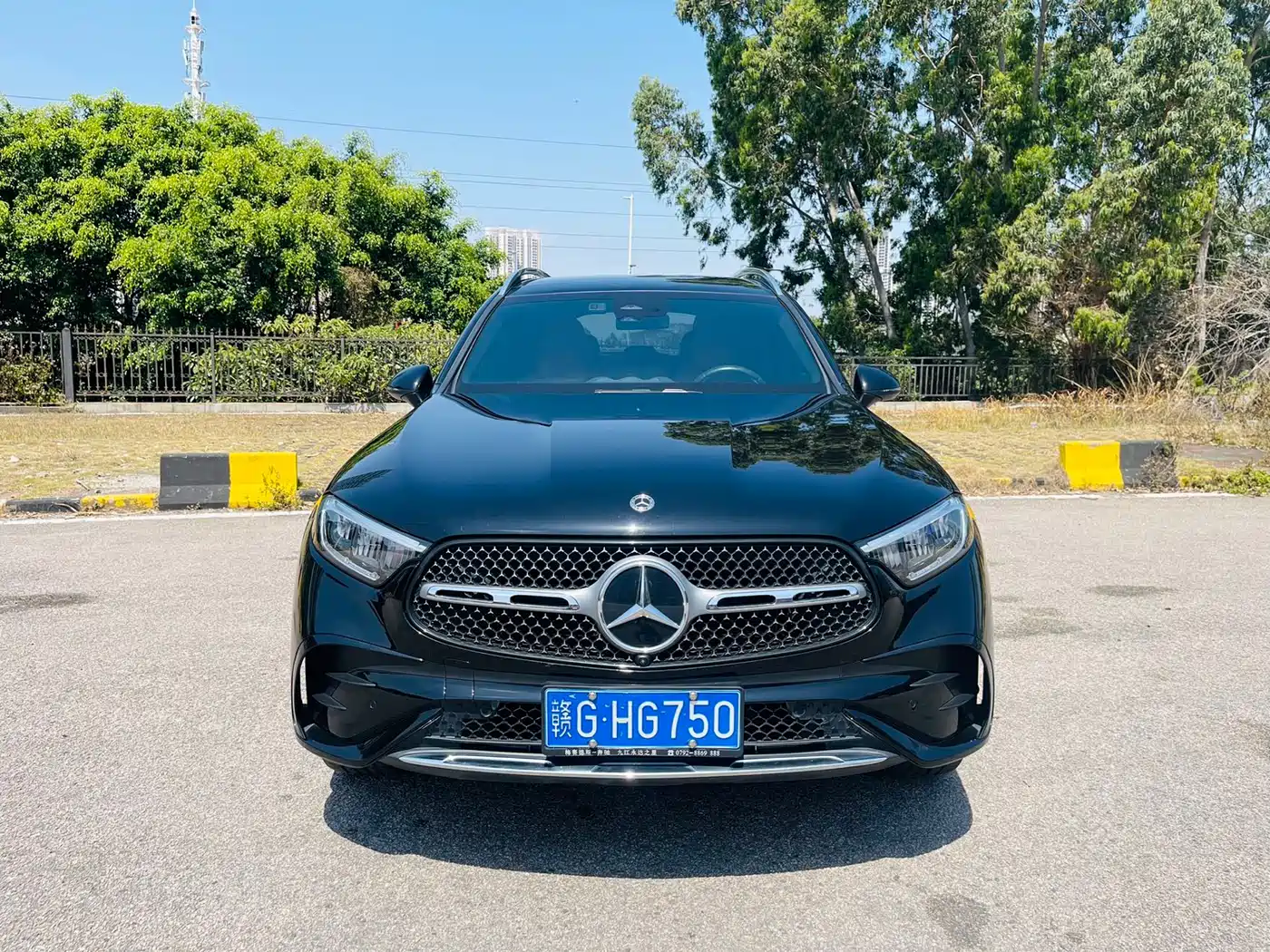 Mercedes-Benz GLC 2023 GLC 300 L 4MATIC Sport 5-Seater фото 2