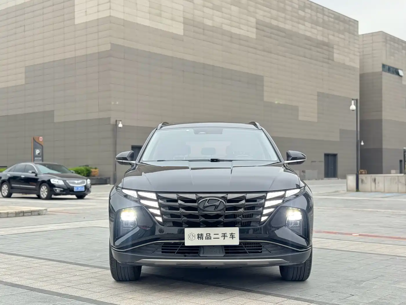 Hyundai Tucson 2023 Tucson L 1.5T Automatic 2WD DLX Luxury Edition фото 2