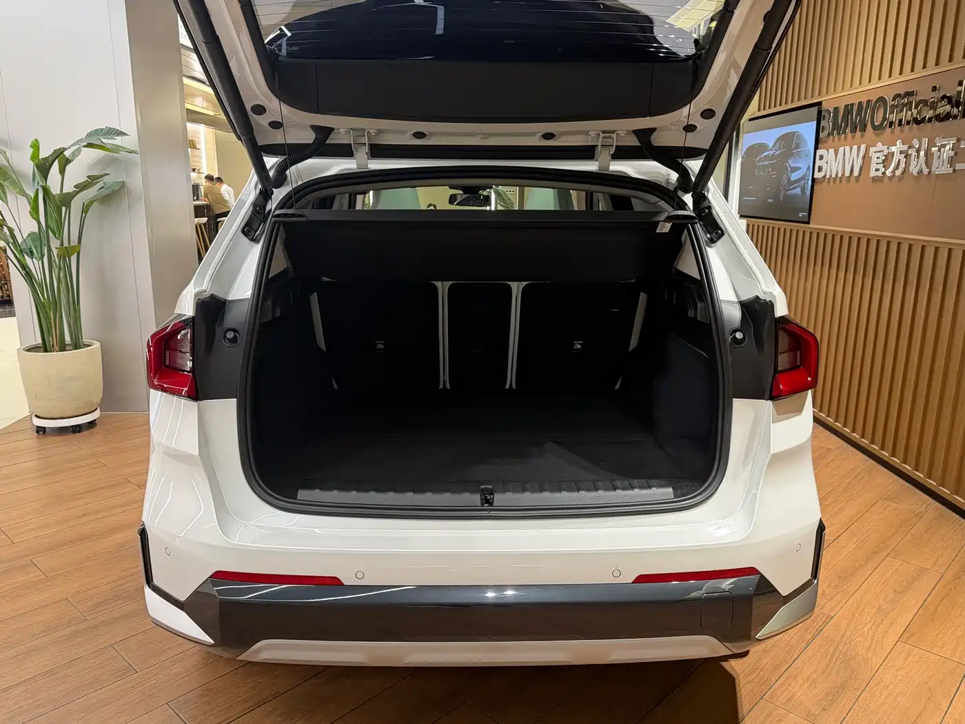 BMW X1 2025 sDrive25Li X Design Package фото 21