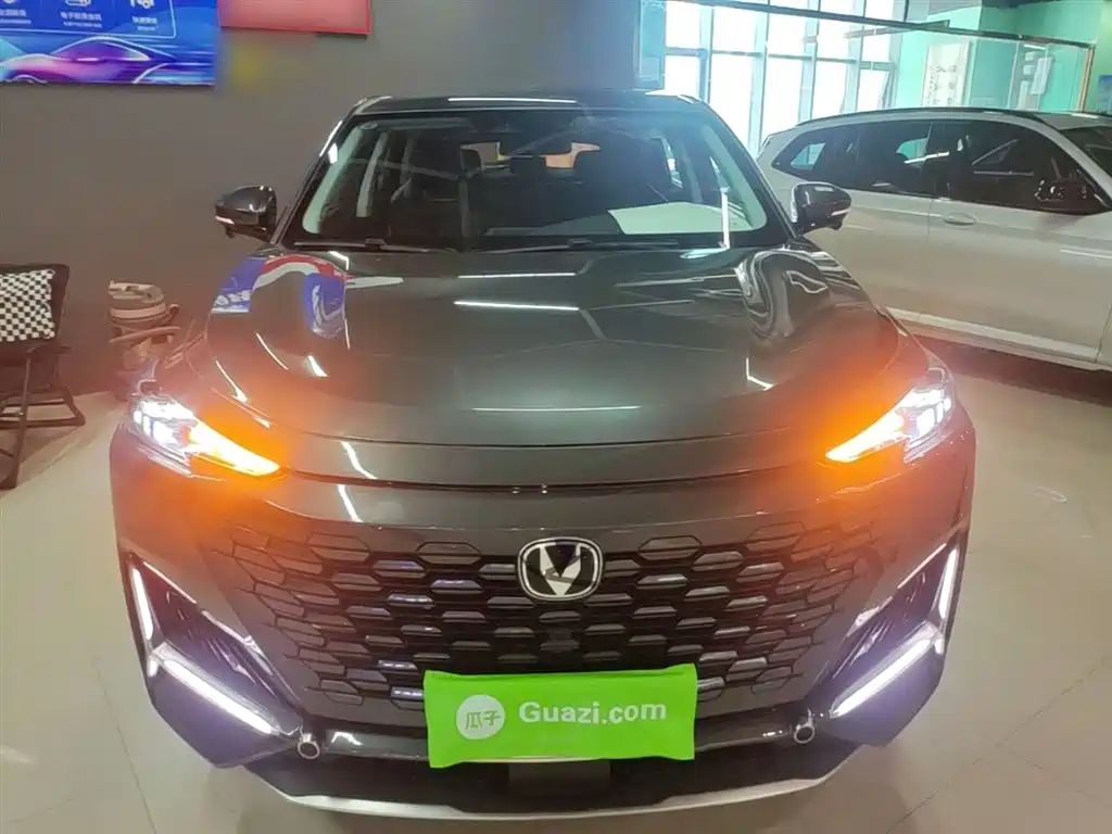 CHANGAN UNI-K
