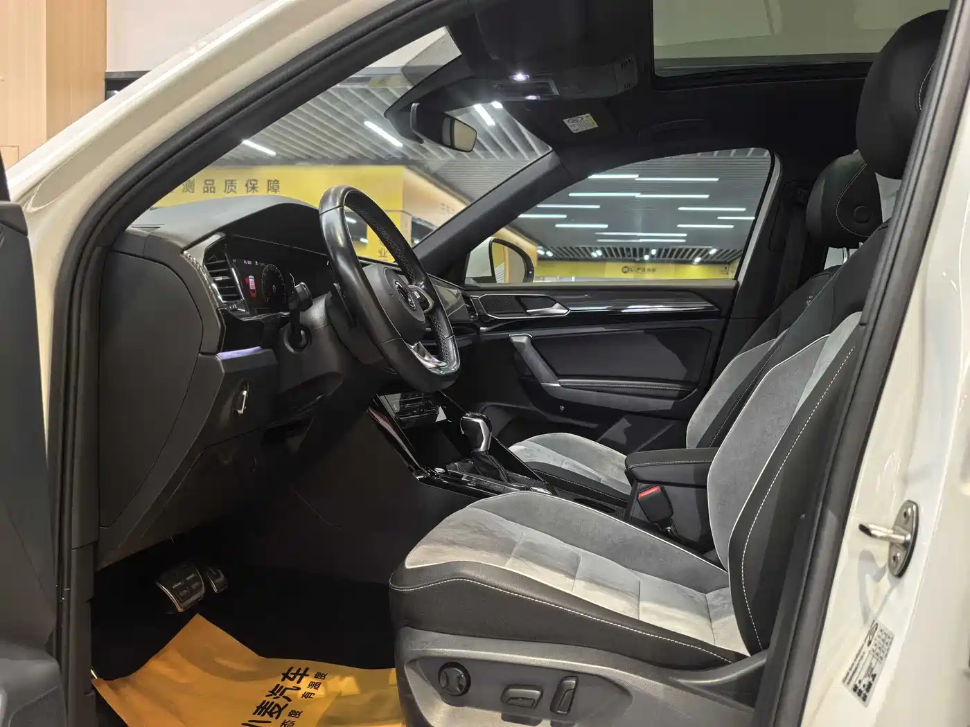 Volkswagen Tayron 2020 380TSI 4WD R-Line Smart Edition фото 7