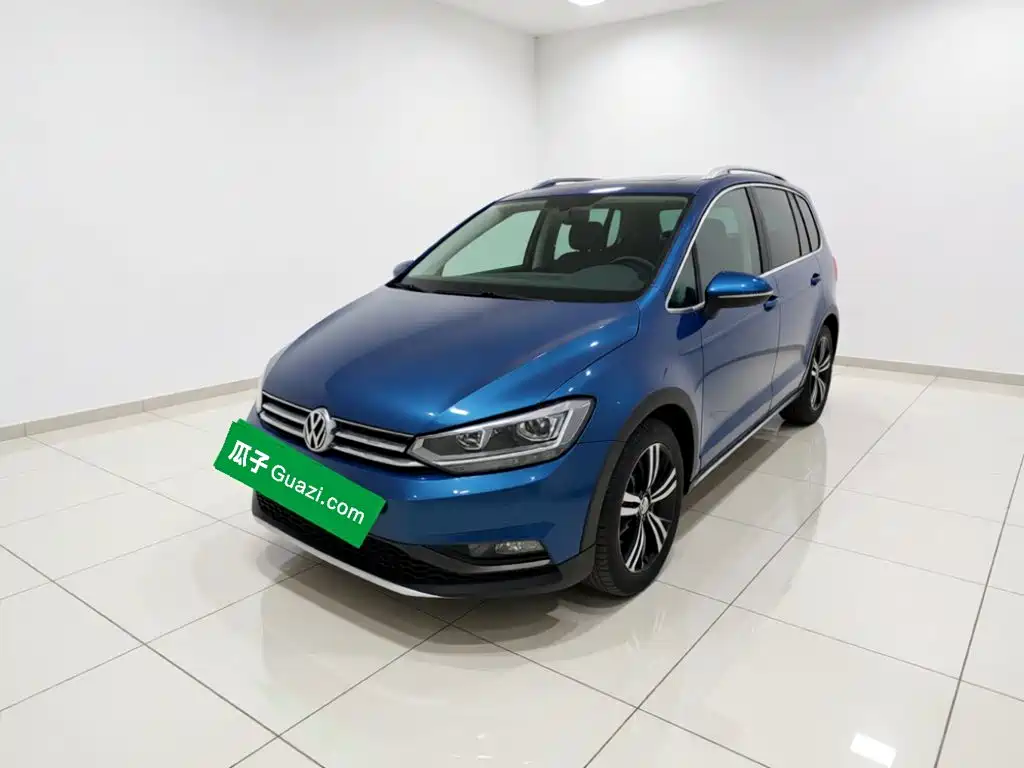 صورة 1 - Volkswagen Touran
