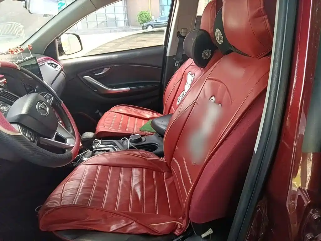Soueast DX7 2017 2017 1.5T Automatic Glory Edition