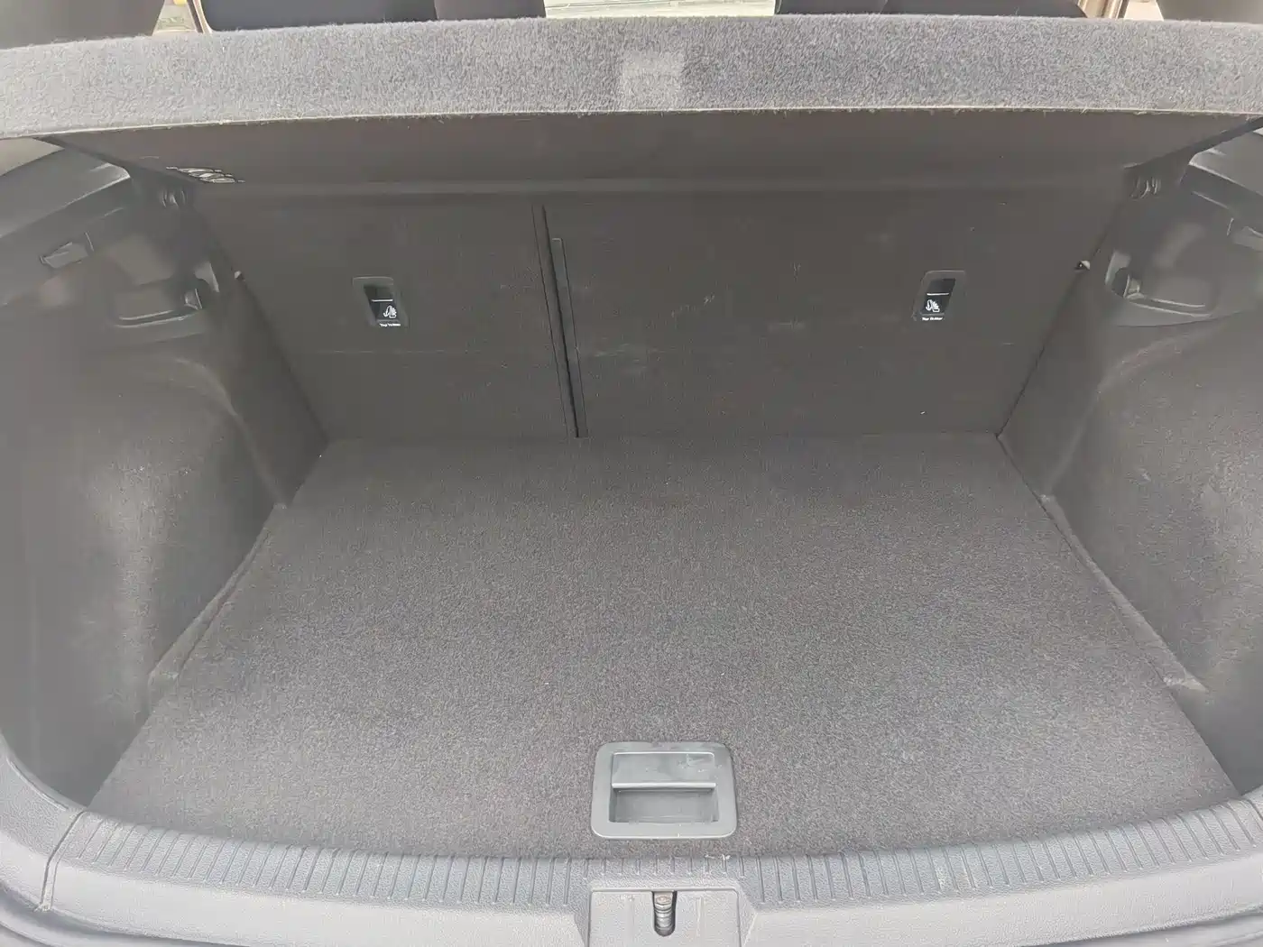 Volkswagen Golf 2016 1.6L Automatic Comfort фото 14