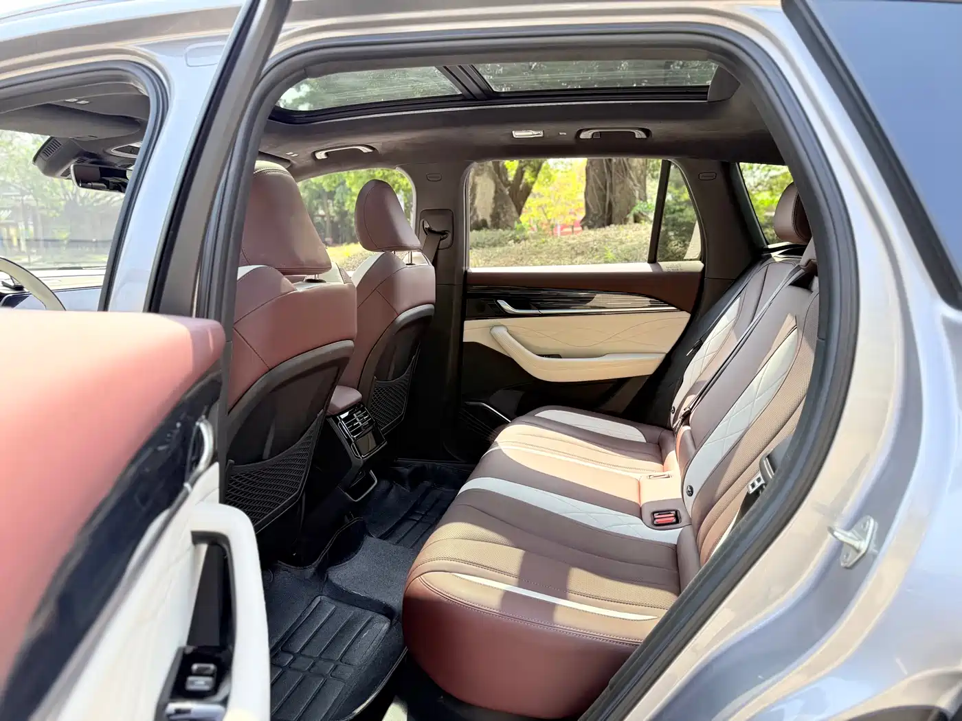 GEELY AUTOMOBILE XINGYUE L