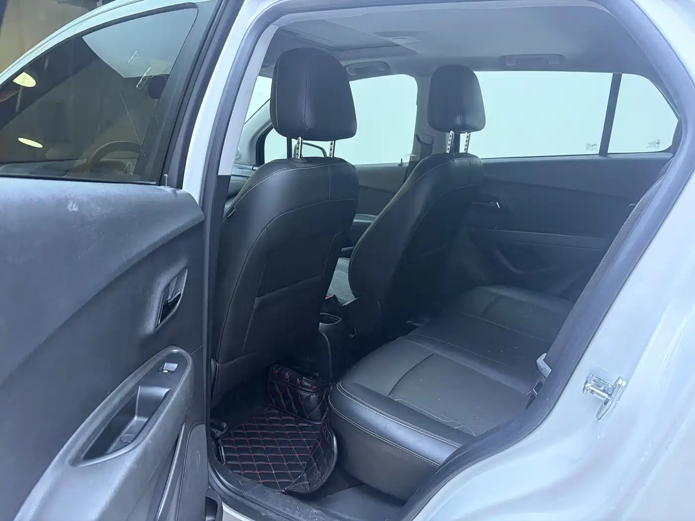 Chevrolet Trax 2017 1.4T Automatic 2WD Luxury фото 6