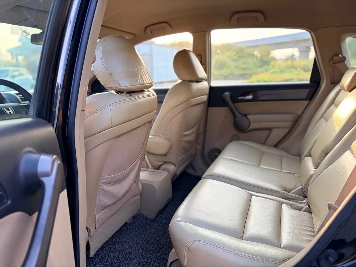 Photo 6 - Honda CR-V