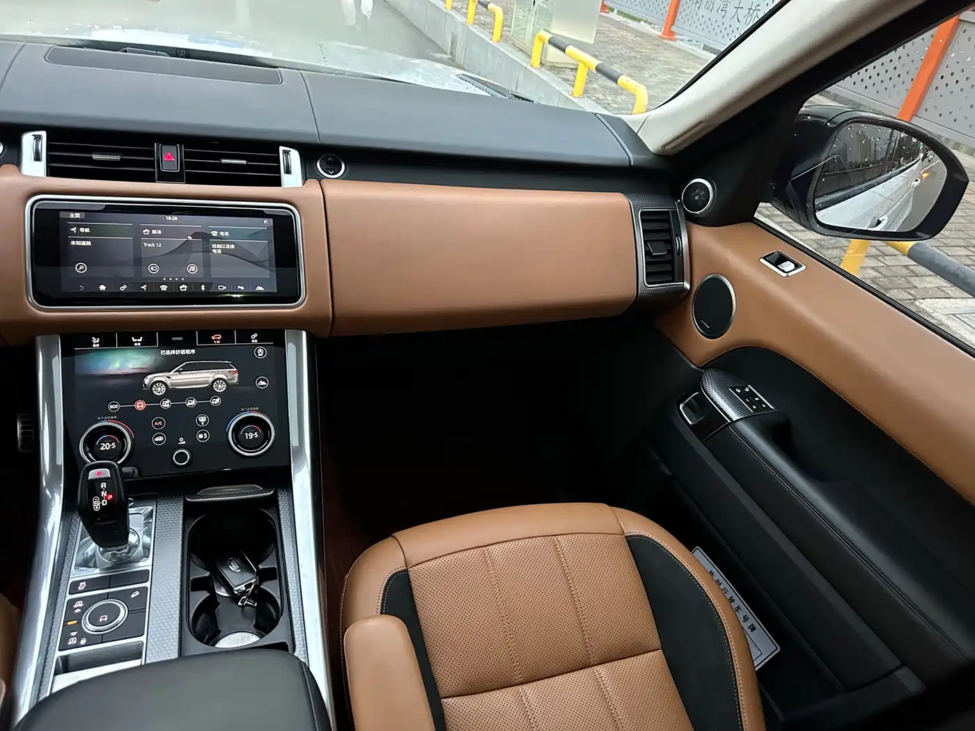Land Rover Range Rover Sport 2020 3.0 L6 HSE DYNAMIC фото 9