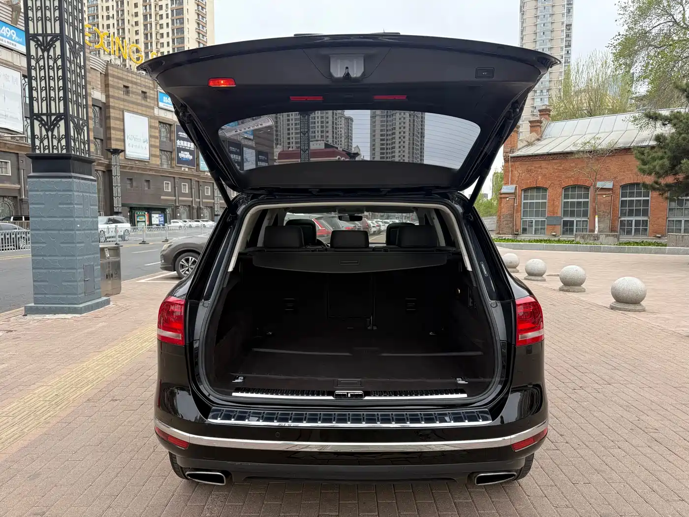 Volkswagen Touareg 2017 3.0TSI Explorer Edition фото 8