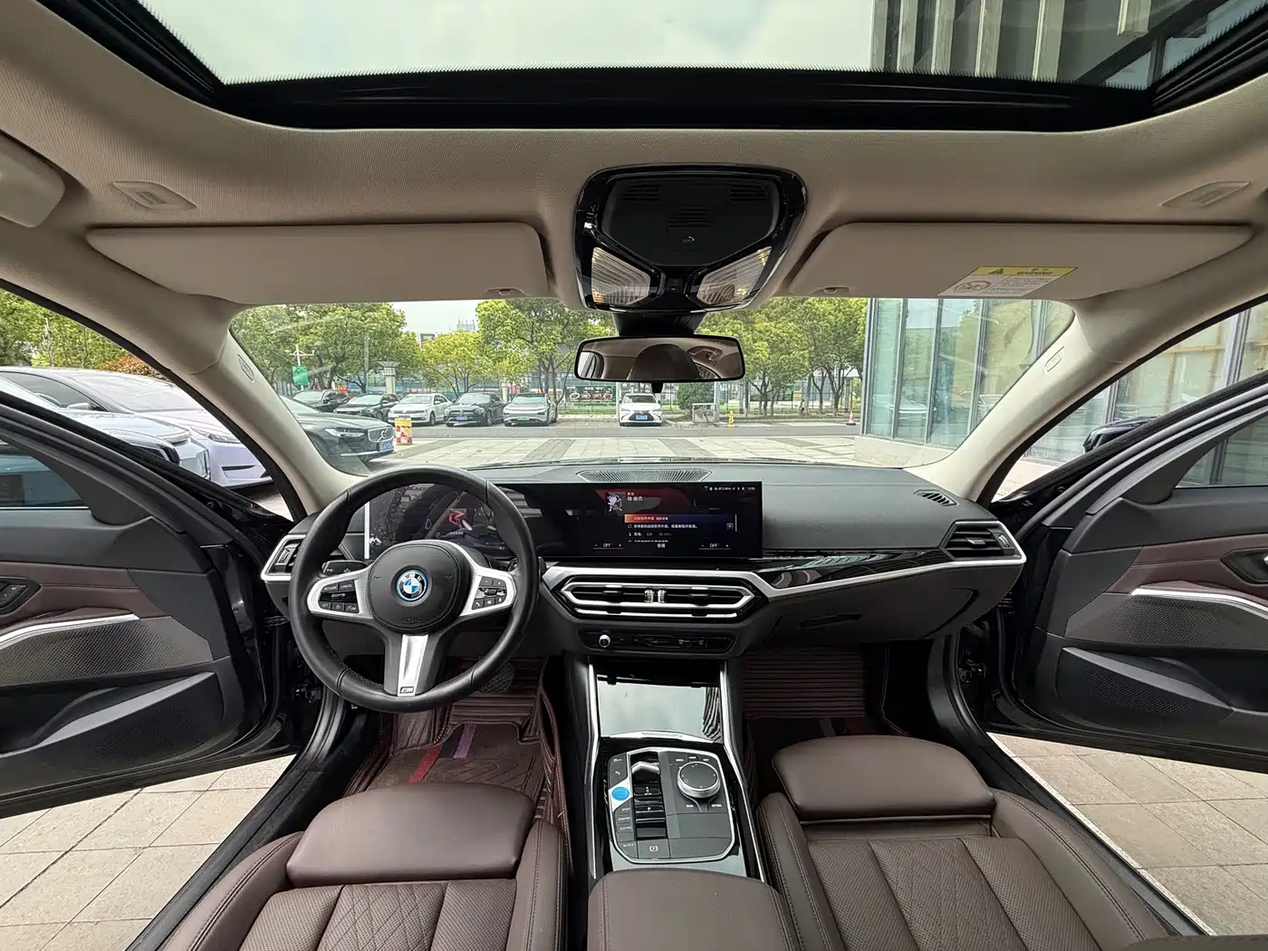 BMW i3 2022 eDrive 35 L фото 13