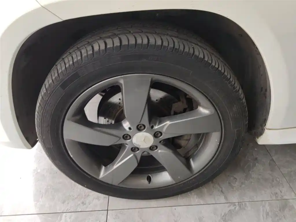Mercedes-Benz GLK-Class 2013 GLK 300 4MATIC Dynamic Sunroof фото 23