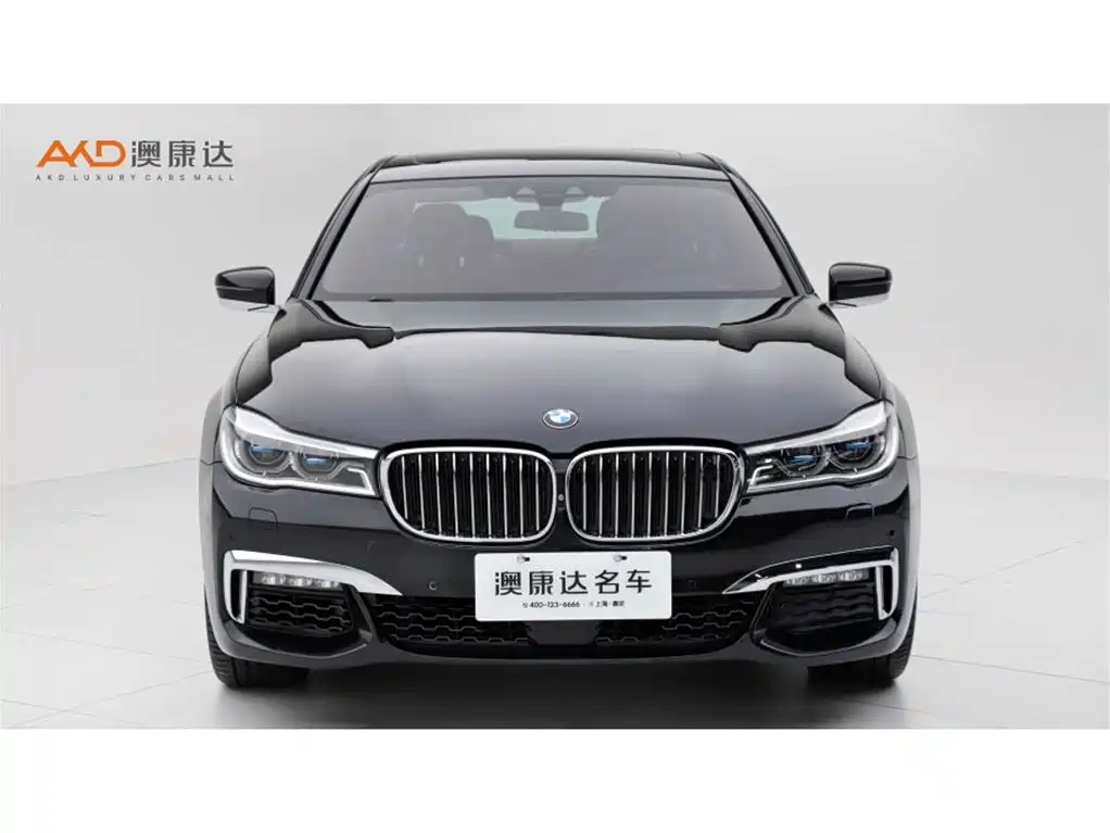 Фото 2 - BMW 7 Series