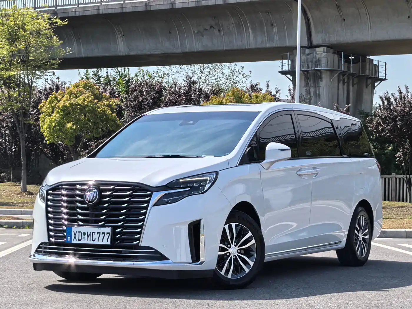 BUICK GL8