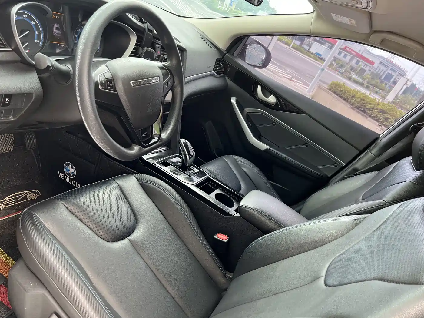Venucia D60EV 2022 2022 Standard Range Smart Drive Edition