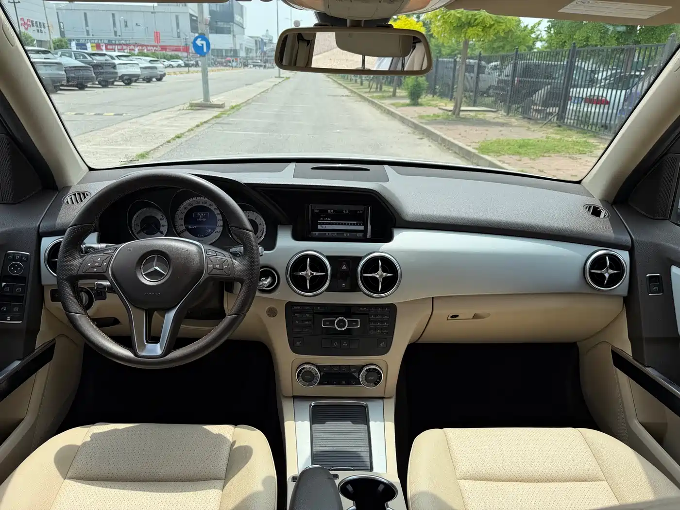 Mercedes-Benz GLK-Class 2013 GLK 300 4MATIC Dynamic фото 18
