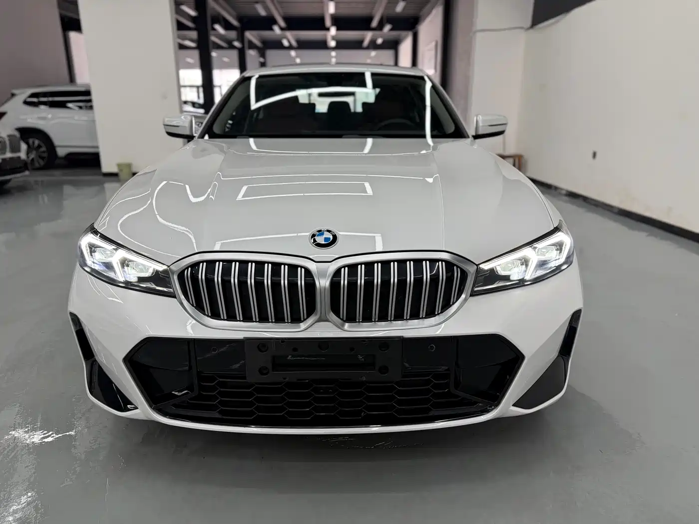 BMW 3 Series 2024 320Li M Sport Package фото 2