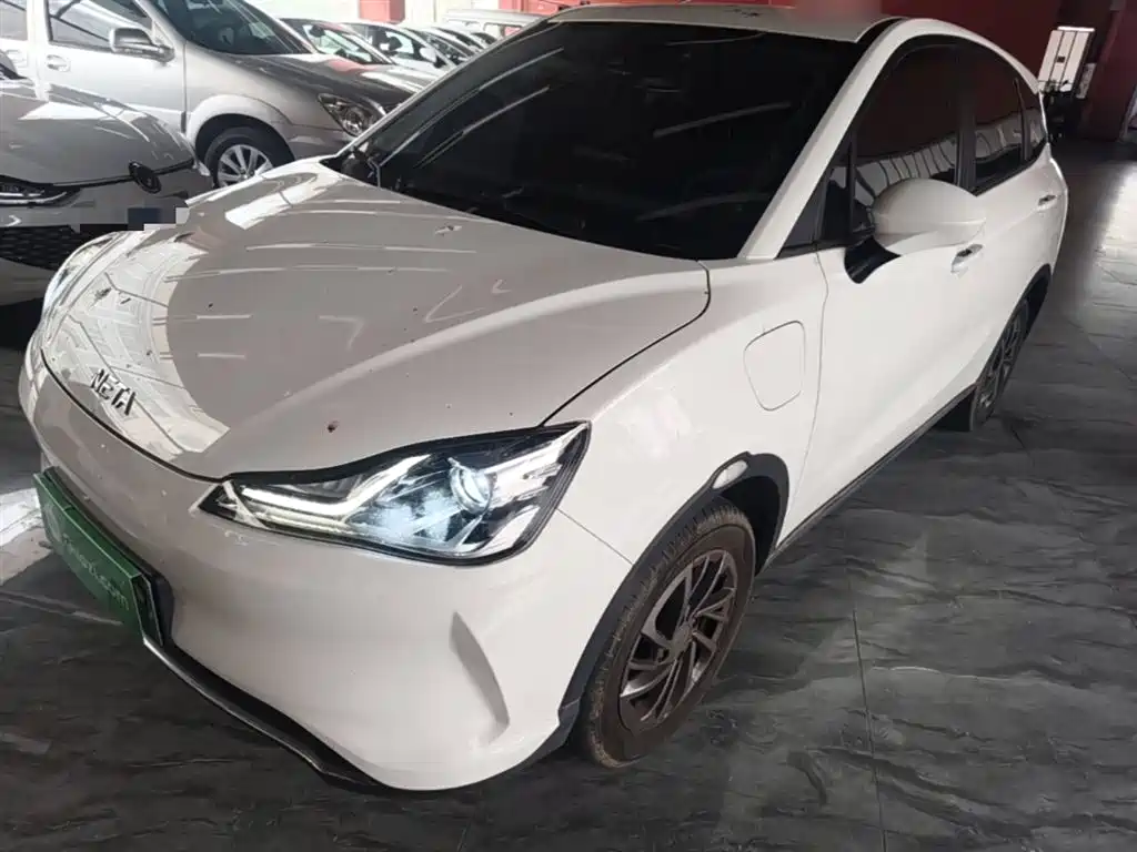 Nezha Auto Nezha V 2022 Trend 300 Lite LFP