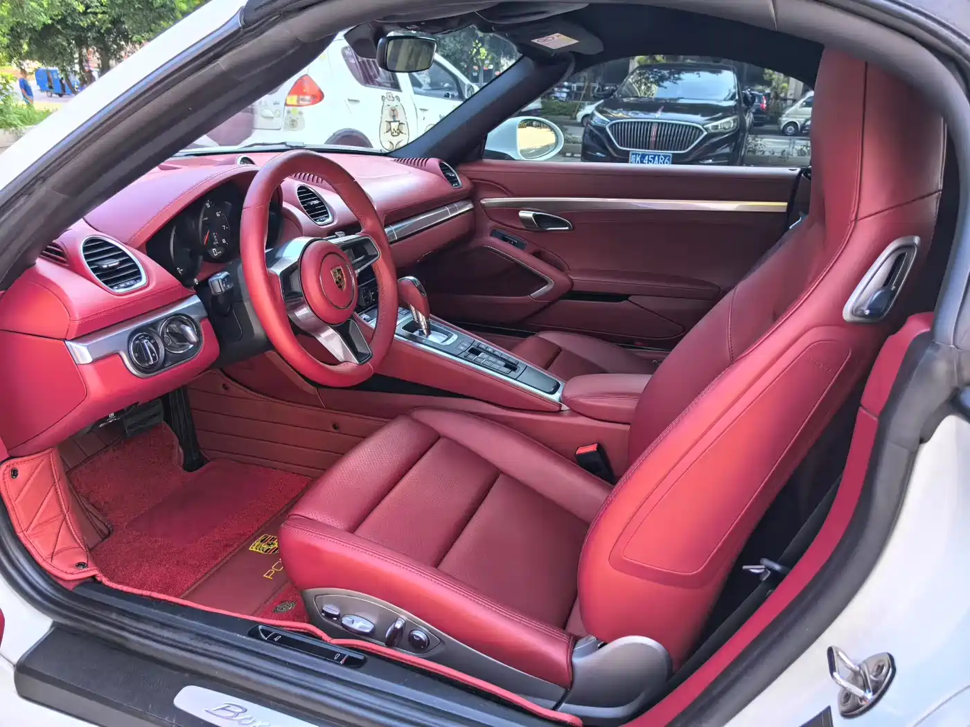 Porsche 718 2018 Boxster 2.0T фото 5