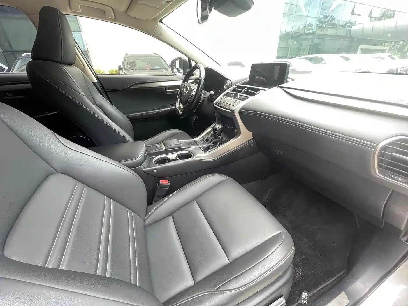 Lexus NX 2018 Model 200 AWD Fengshang Edition China V фото 7