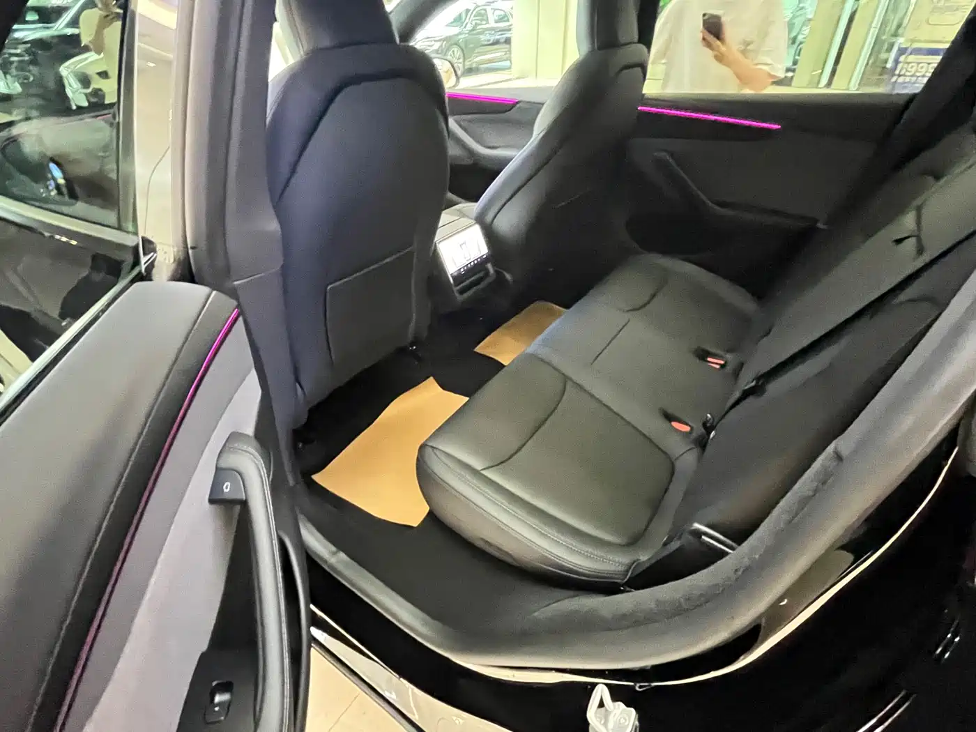 Tesla Model Y 2026 2026 Rear-Wheel Drive