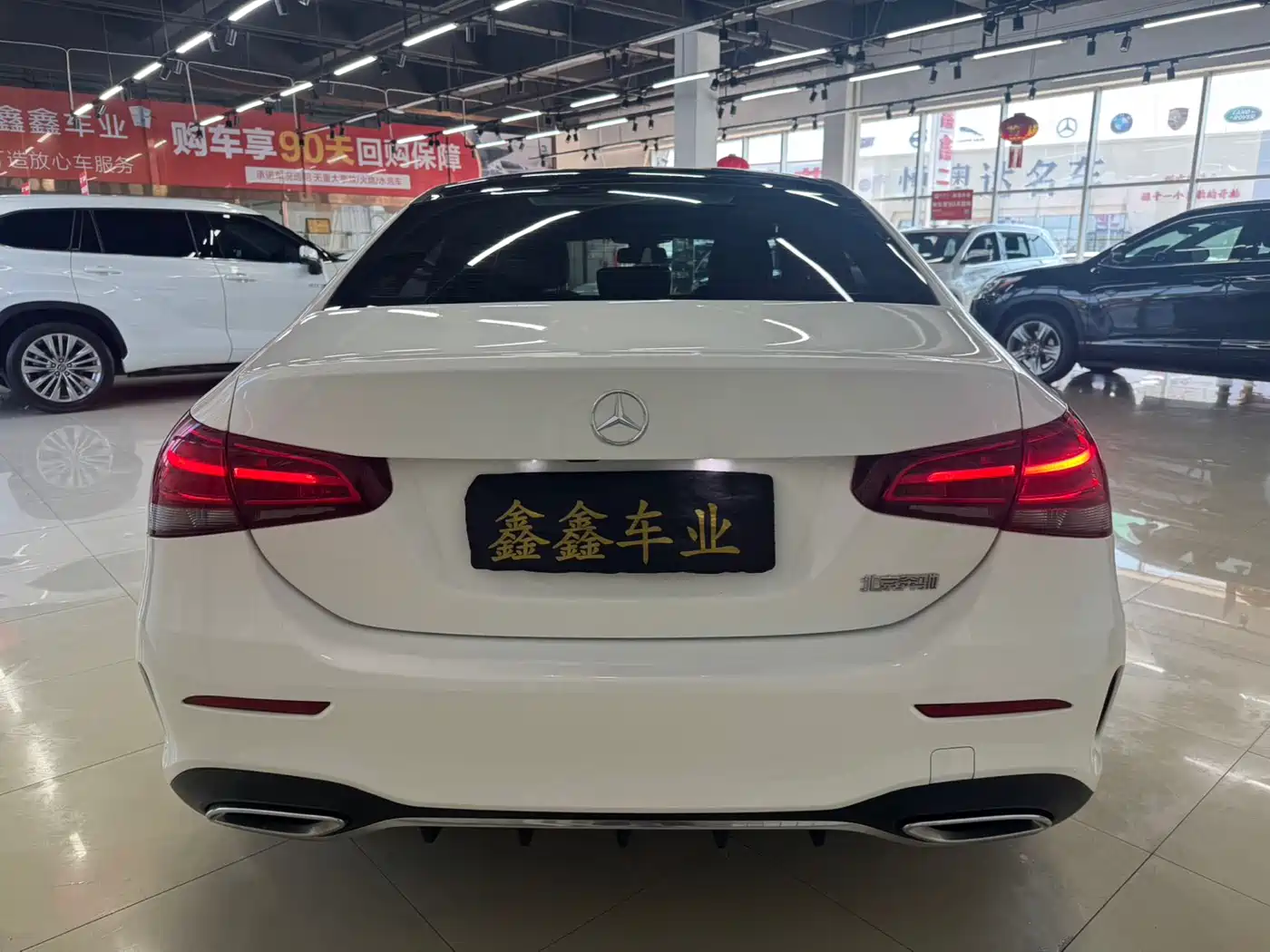 Mercedes-Benz A-Class 2022 A 180 L Sport Sedan фото 4