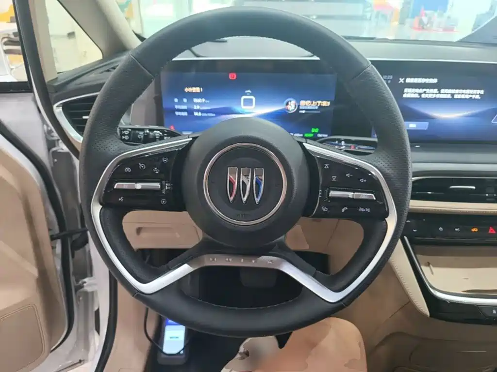 Buick GL8 New Energy 2025 2025 Land Honor Premium Edition 7-Seater