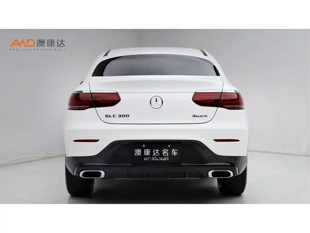 Mercedes-Benz GLC Coupe 2023 Model GLC 260 4MATIC Coupe SUV фото 4