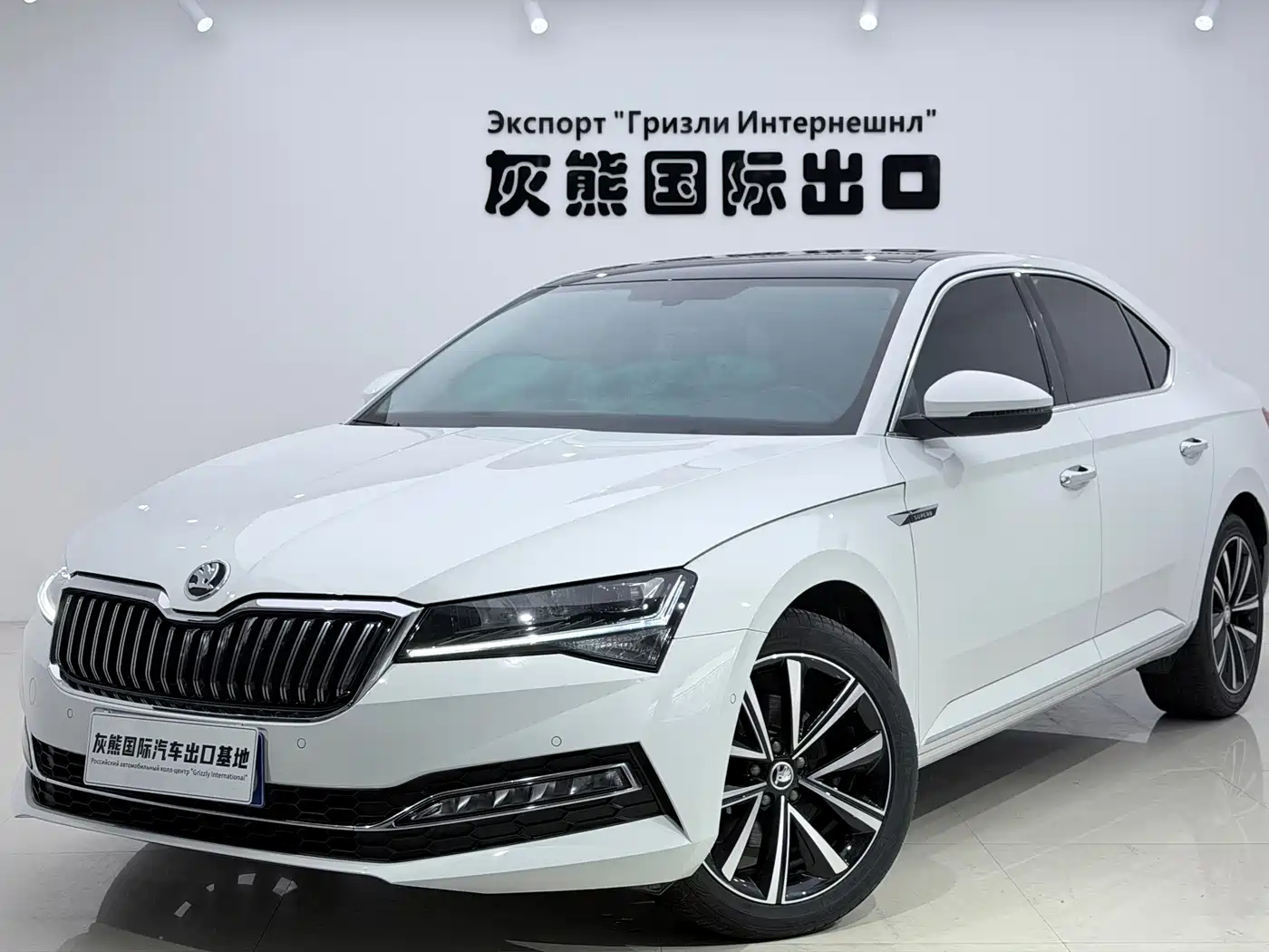 Škoda Superb 2023 Facelift TSI280 DSG Premium Edition