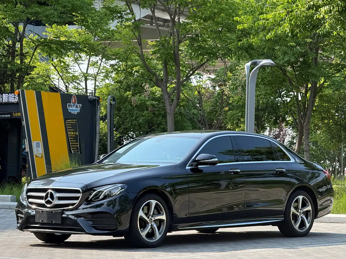 Mercedes-Benz E-Class 2018 Facelift E 300 L Sport Luxury