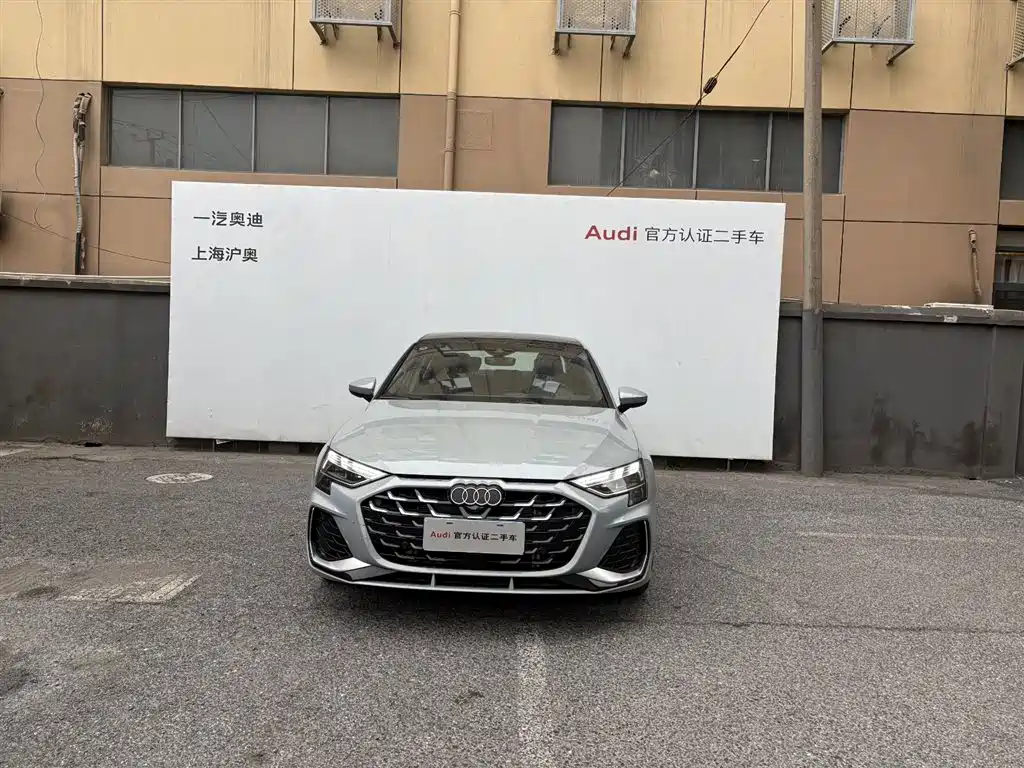 Audi A3 2025 A3L Limousine 35TFSI Flying Premium фото 5