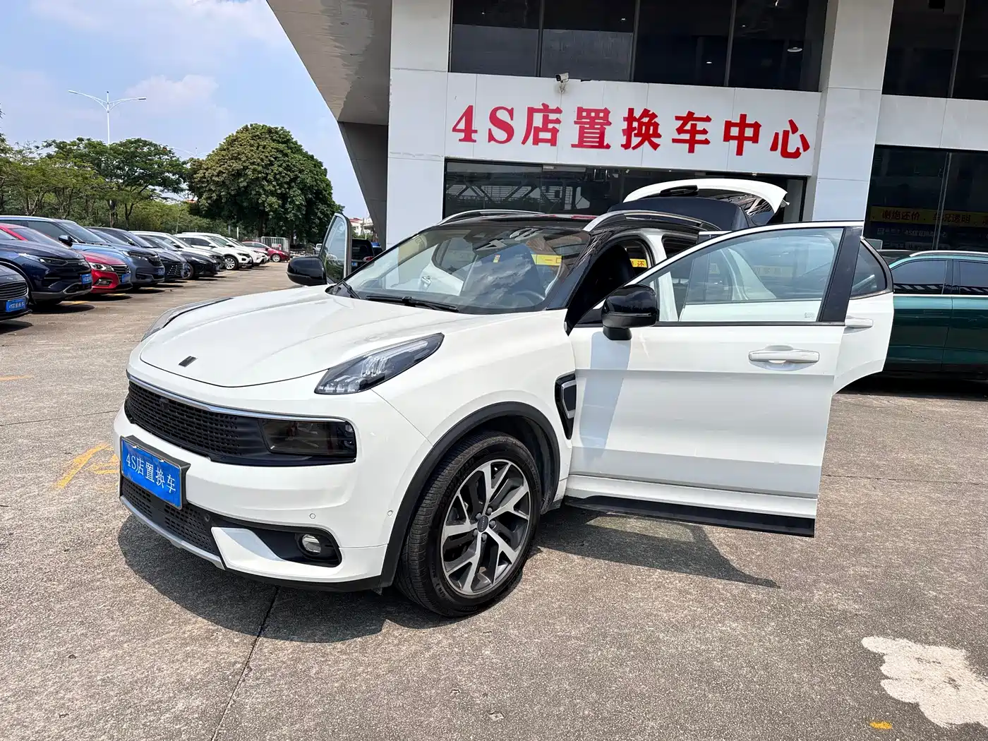 Lynk & Co 01 EM-P 2018 2018 1.5T PHEV Jin Pro China V