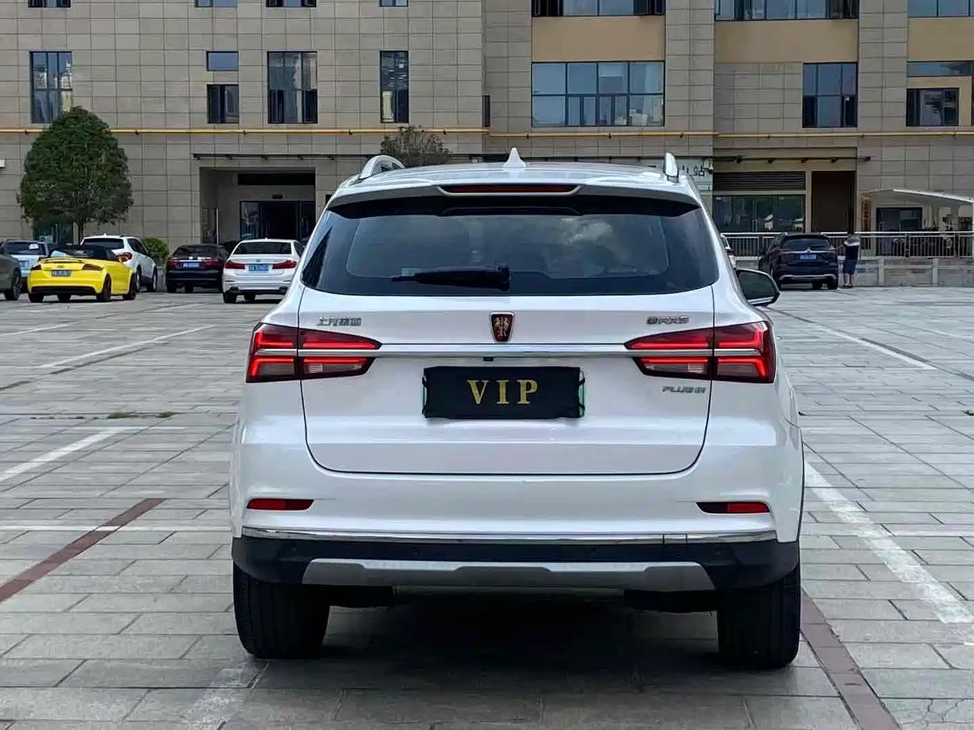 ROEWE RX5 NEW ENERGY