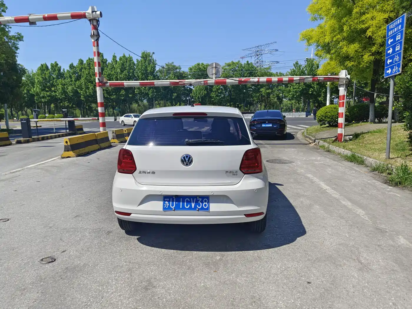 Volkswagen Polo 2018 1.5L Auto Safe Drive фото 4