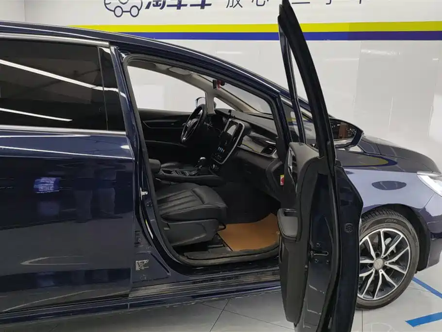 BYD Song MAX 2017 1.5T Auto Smart Luxury 7-Seater фото 8