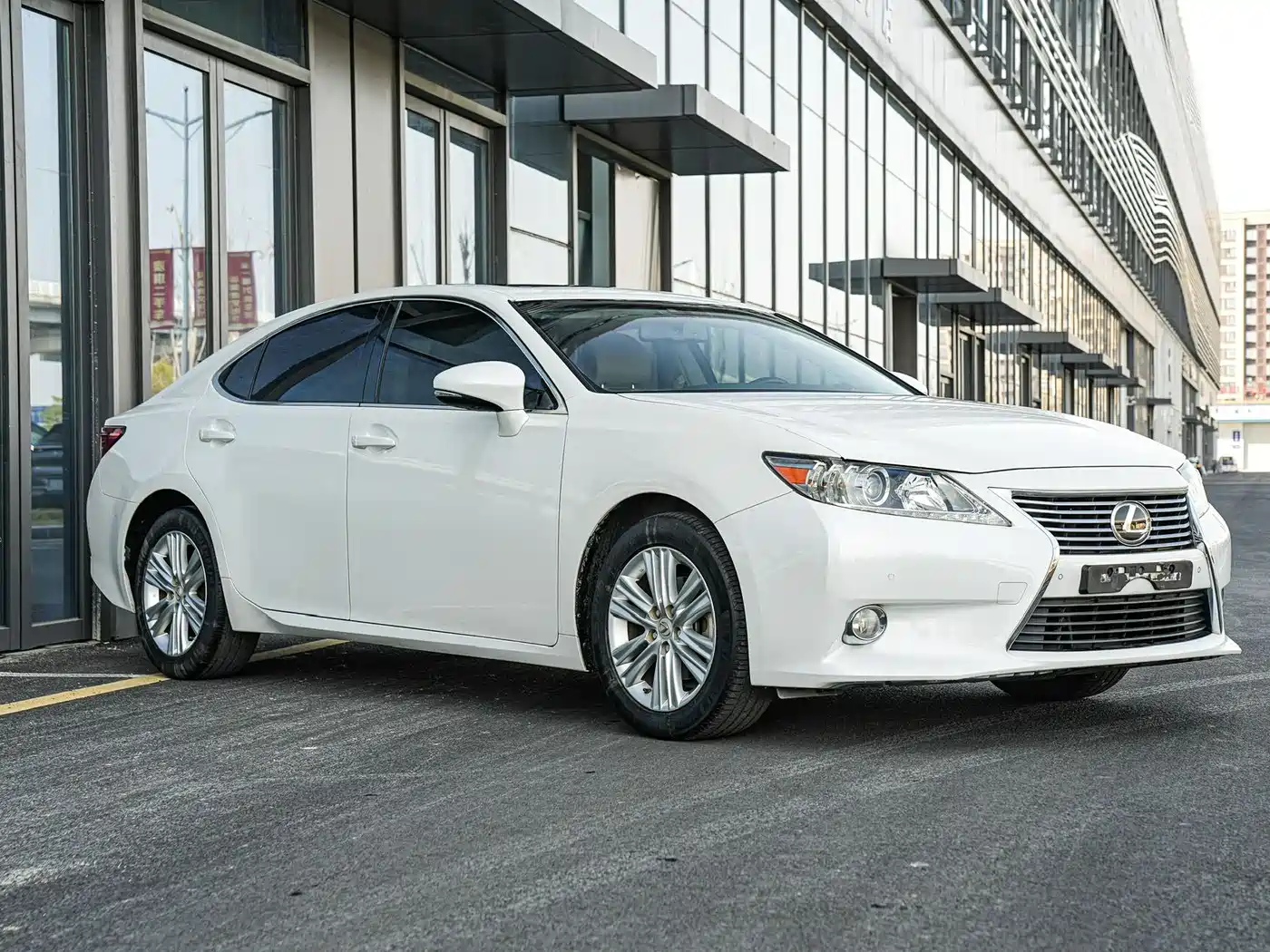 Lexus ES 2013 250 Elite Edition фото 3