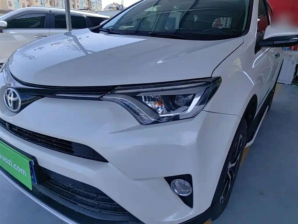 Toyota RAV4 Rongfang 2016 2.0L CVT 2WD Smart (China V) фото 24