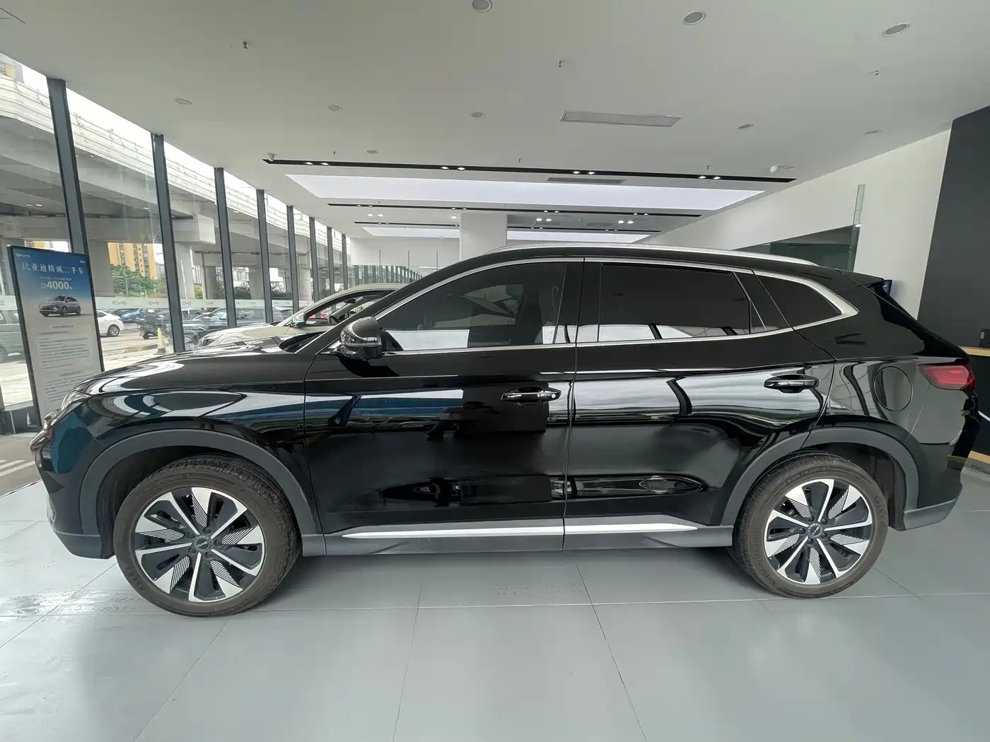 BYD Song PLUS PHEV 2025 DM-i 112KM Premium фото 3