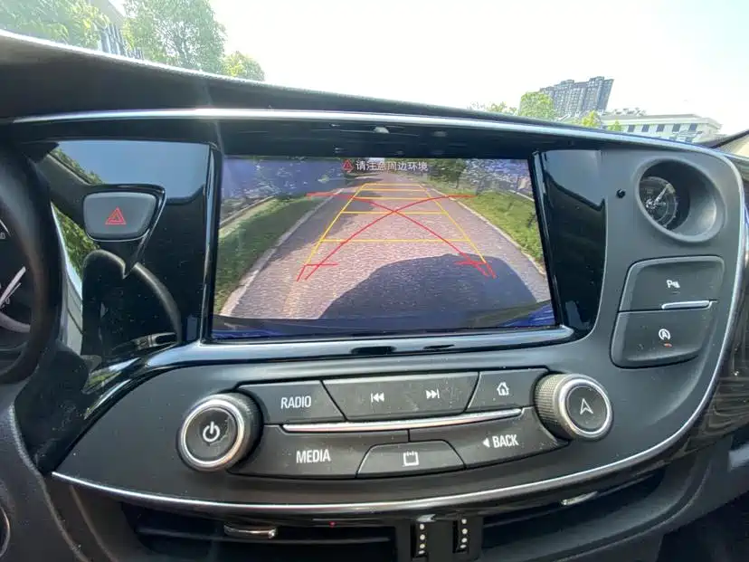 Buick Envision Plus 2020 20T FWD Leading фото 14