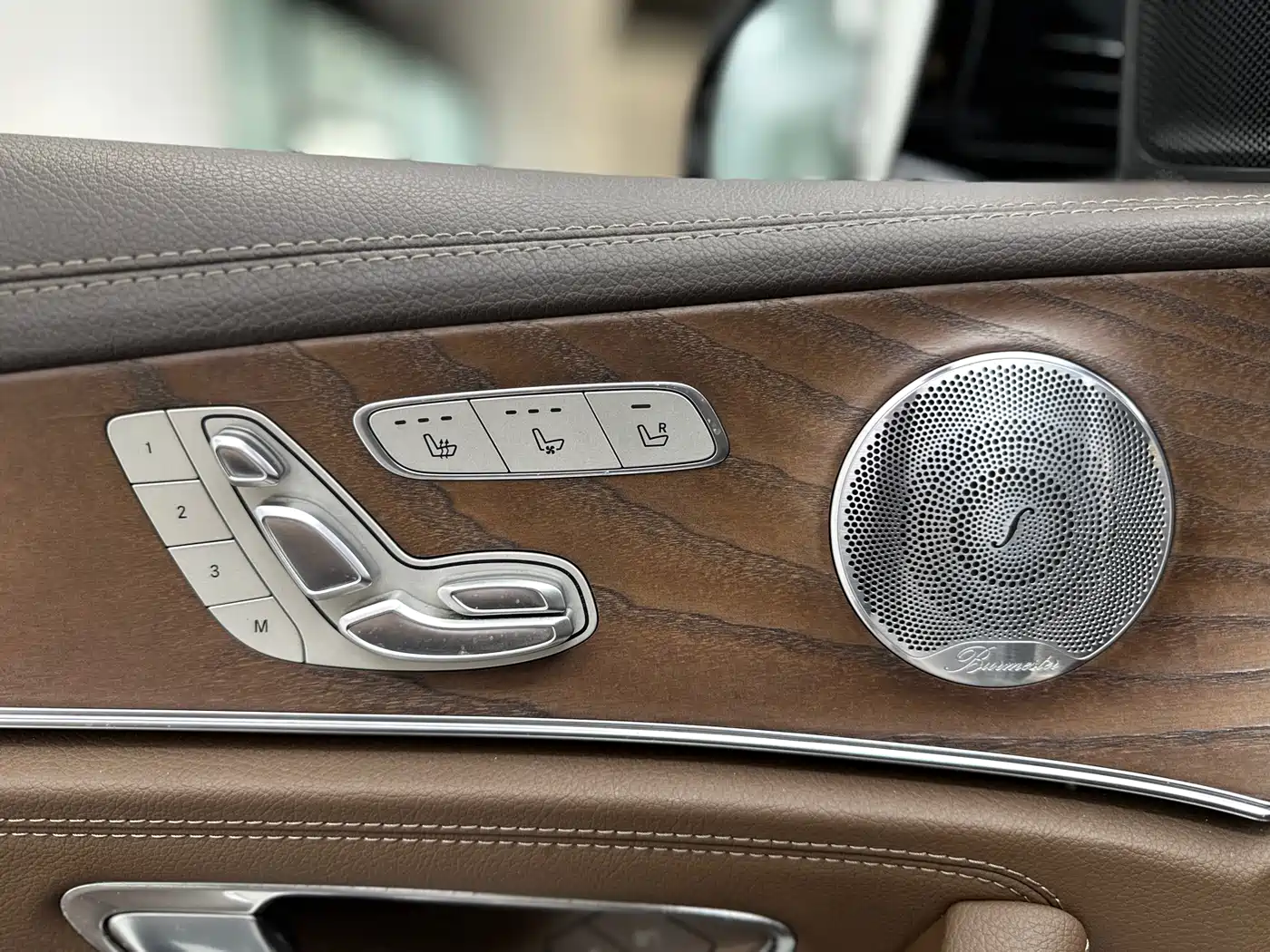 Mercedes-Benz E-Class 2020 Facelift E 300 L Exclusive фото 14
