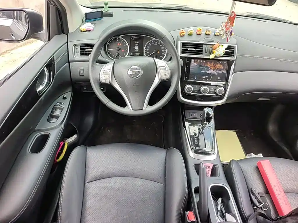 Nissan Tiida, миниатюра 11