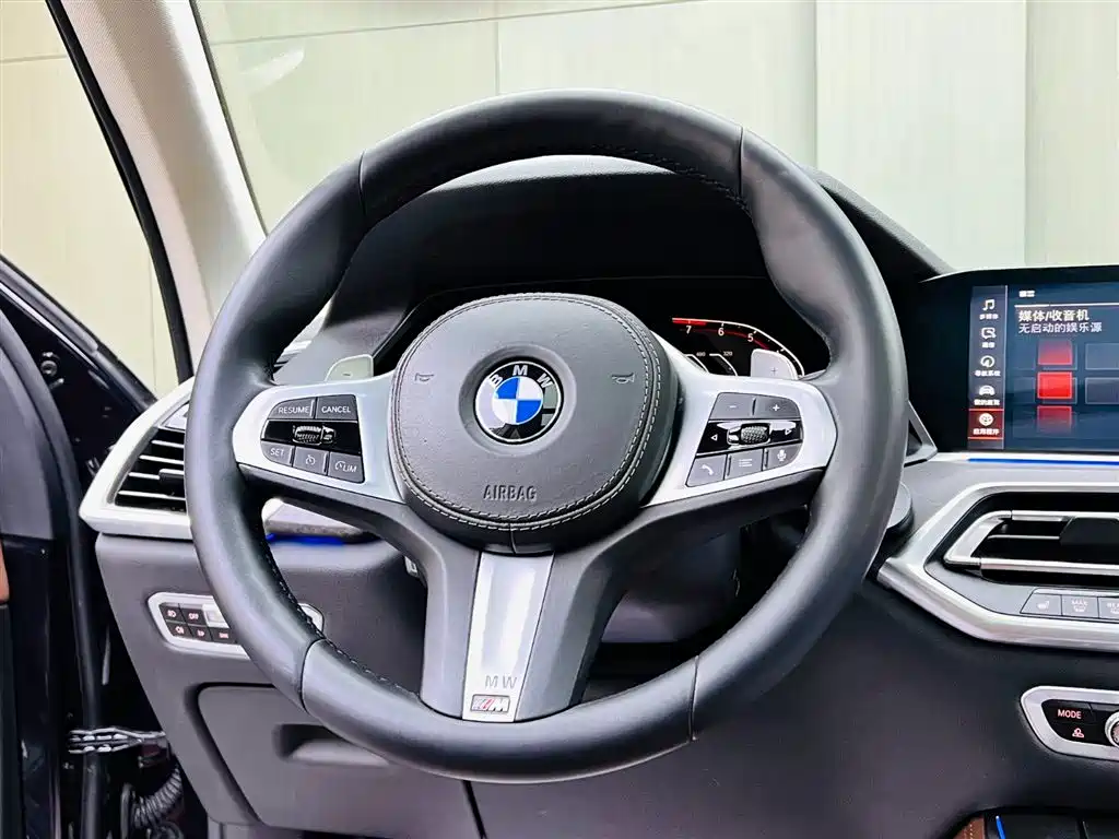 BMW X5 (Import) 2019 xDrive40i M Sport Package фото 10
