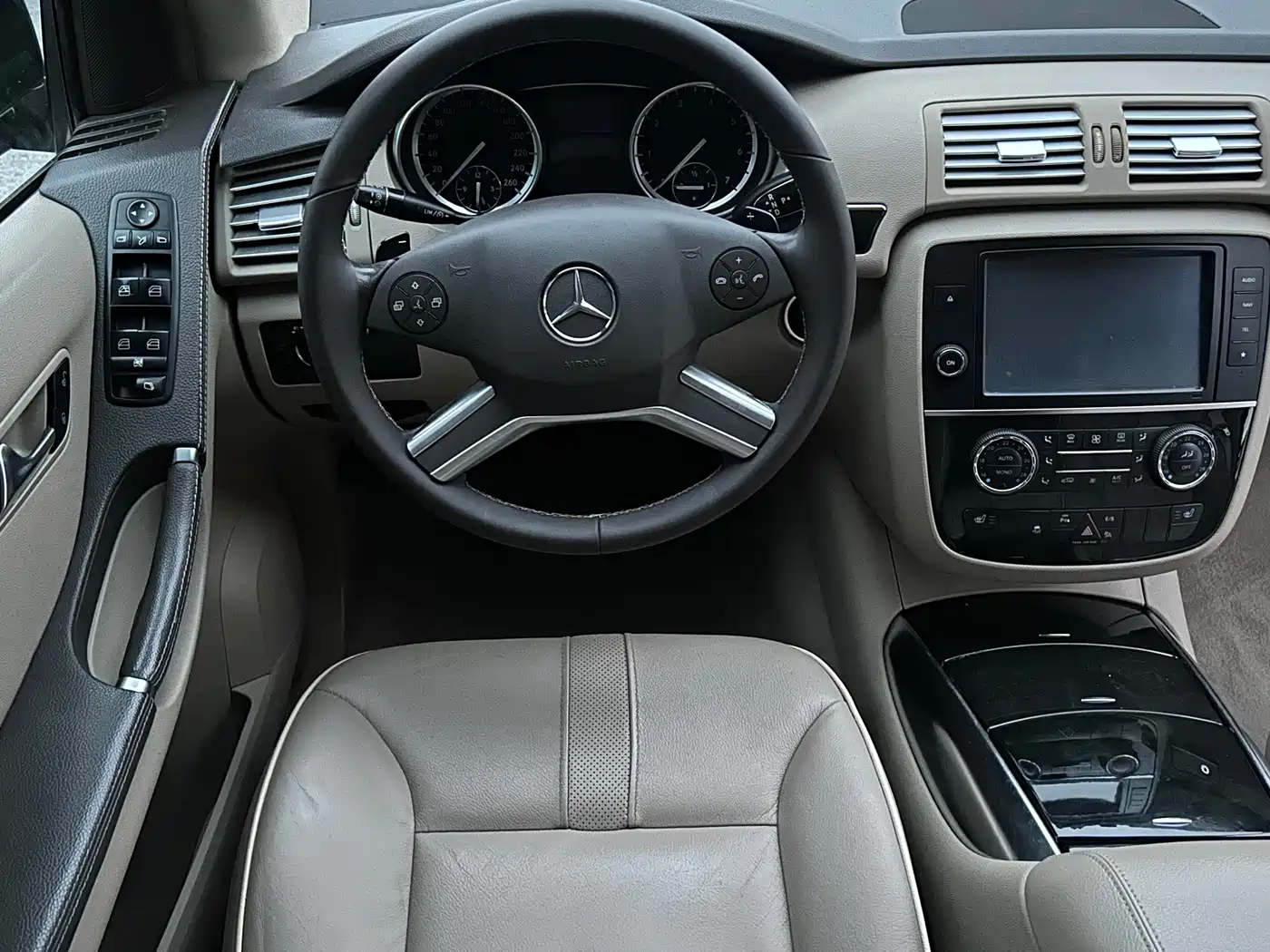 Mercedes-Benz R-Class 2014 R 320 4MATIC Luxury фото 7