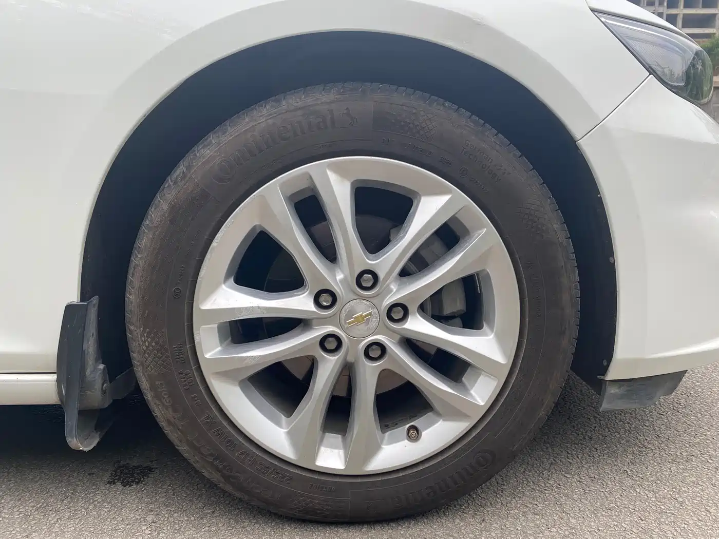 Chevrolet Malibu XL 2017 1.5T Auto Sport Edition фото 17