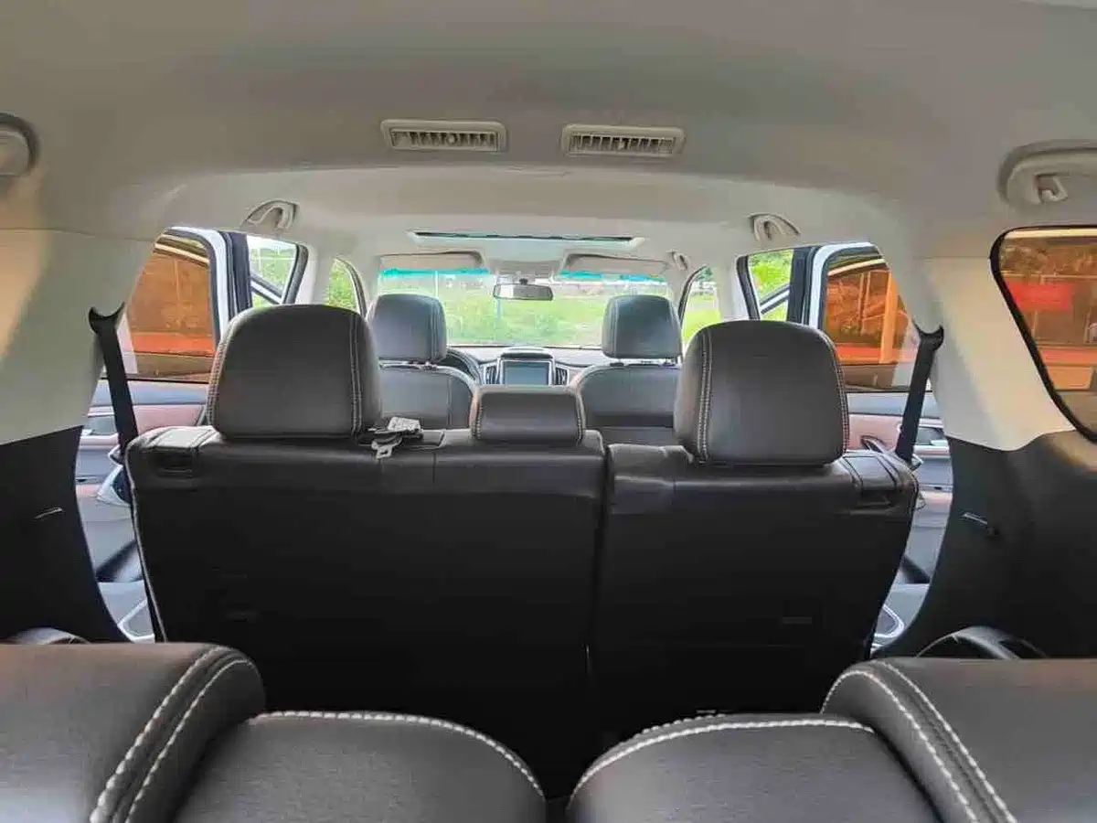 SWM Motor SWM X7 2017 2017 1.5T Automatic Smart Enjoy 7-seater