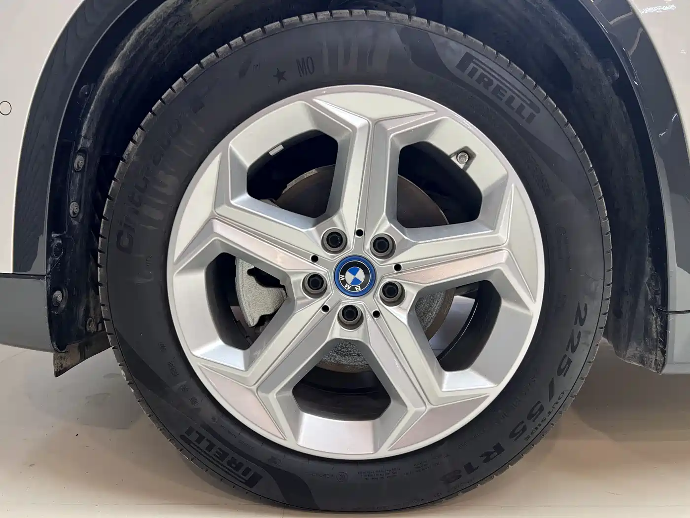 BMW iX1 2023 eDrive25L X Design Package фото 9