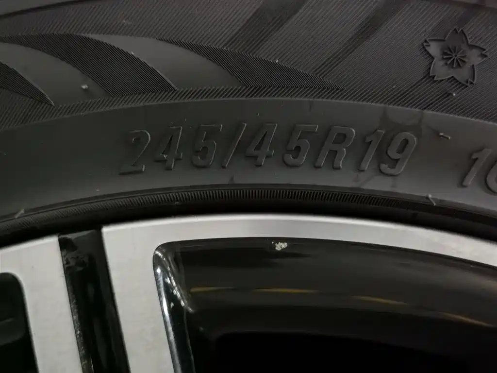 Mercedes-Benz V-Class 2021 V 260 L Long Wheelbase Luxury Edition фото 24