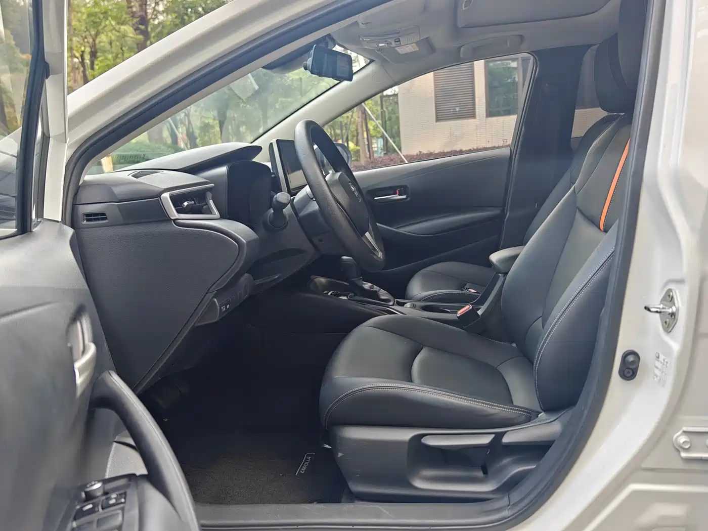 Toyota Corolla 2021 1.2T S-CVT Elite Edition фото 6