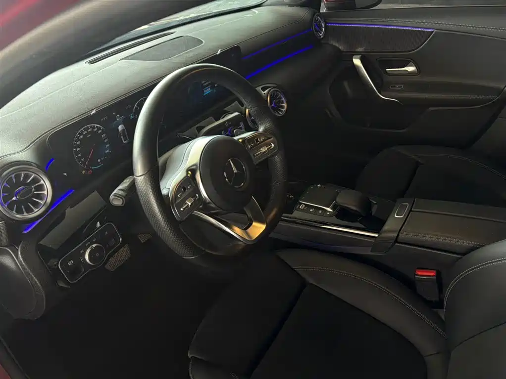 Mercedes-Benz A-Class 2022 Facelift II A 200 L Sport Sedan Fashion фото 8